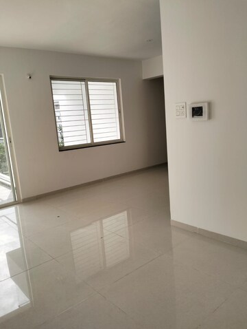 Room in 1 BHK Apartment at Siddh Amara, Bavdhan – for Sale