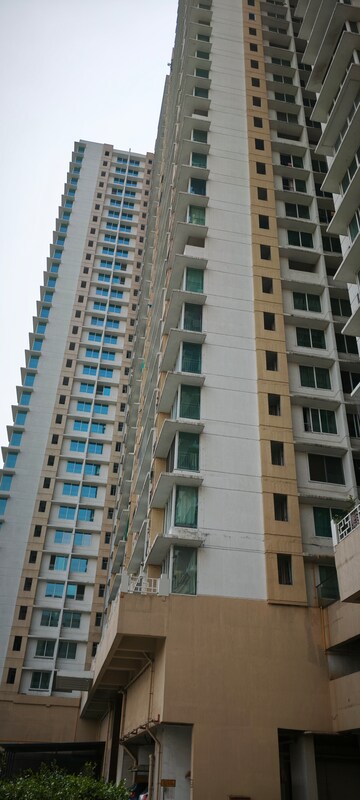 2 BHK Apartment For Rent in Marathon Nexzone Vega 1, New Panvel