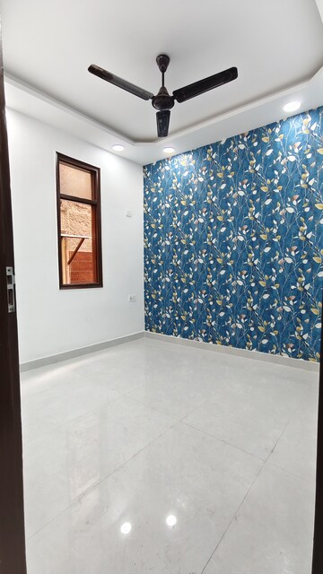 Bedroom in 2 BHK Builder Floor at Govindpuri – for Sale