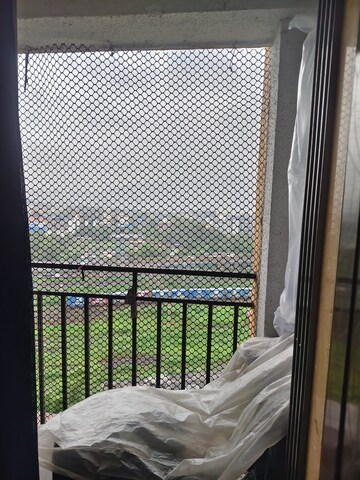 Room in 2 BHK Apartment at Suyash Tower, Kopar Khairane – for Sale