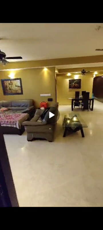 Living Room in 4 BHK Apartment at DLF Westend Heights, Sector 53 – for Sale