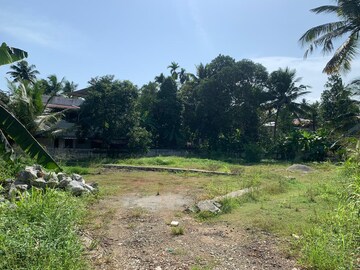  Plot For Sale in Ambalamukku