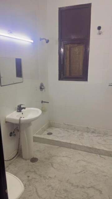 Bathroom in 3 BHK Independent House at Sector 41 – for Rent