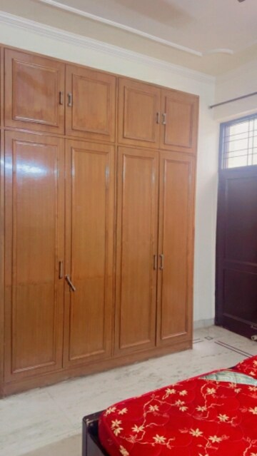 Furnished Amenities in 3 BHK Independent House at Sector 41 – for Rent