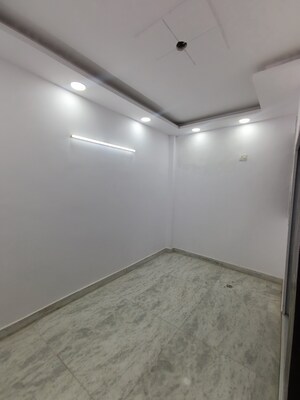 Room in 2 BHK Builder Floor at Govindpuri – for Sale