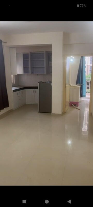 2 BHK Apartment For Rent in Shree Vardhman Green Court, Sector 90
