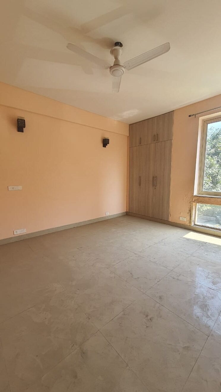 Room, orchid-island 3 Bedroom 1560 Sq.Ft. Builder Floor In Sector 51 Gurgaon 8889708