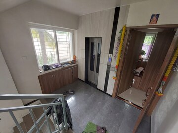 Room in 2 BHK Apartment at Karve Road – for Rent