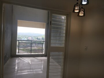 Room in 2 BHK Apartment at Ganga Legend, Bavdhan – for Sale