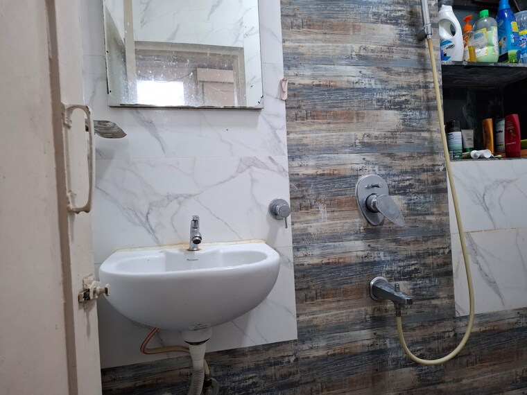 Bathroom, vashi sector 14 2 Bedroom 750 Sq.Ft. Apartment In Vashi Sector 14 Navi Mumbai 8889796
