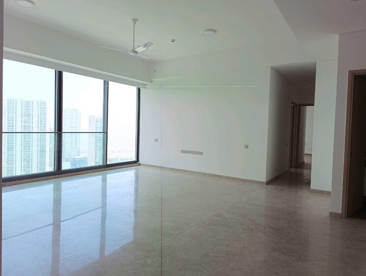 Room, rustomjee-crown 3 Bedroom 2200 Sq.Ft. Apartment In Prabhadevi Mumbai 8889776