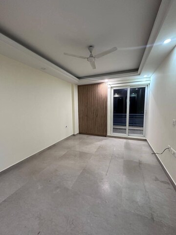 Room in 3 BHK Apartment at Emaar The Palm Drive-The Premier Terraces, Sector 66 – for Sale