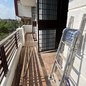 Balcony in 3 BHK Builder Floor at Paras PLD Homes, Sector 42 – for Rent