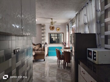Room in 1 BHK Apartment at Panchsheel Vihar – for Rent