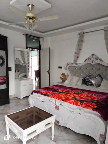 Bedroom in 1 BHK Apartment at Panchsheel Vihar – for Rent