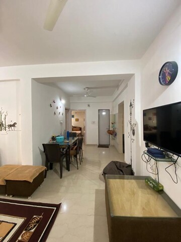 Living Room in 2 BHK Apartment at Satellite – for Rent