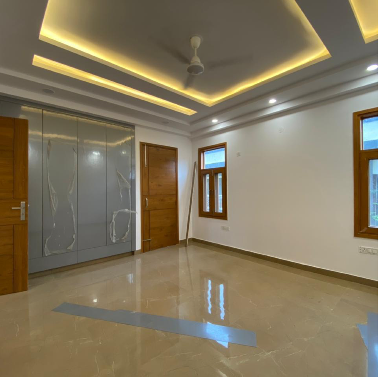 2 BHK + Pooja Room Apartment For Sale in Chhatarpur 