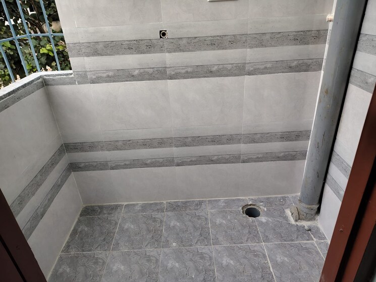 Bathroom, electronic city 1 Bedroom 500 Sq.Ft. Apartment In Electronic City Bangalore 8889962