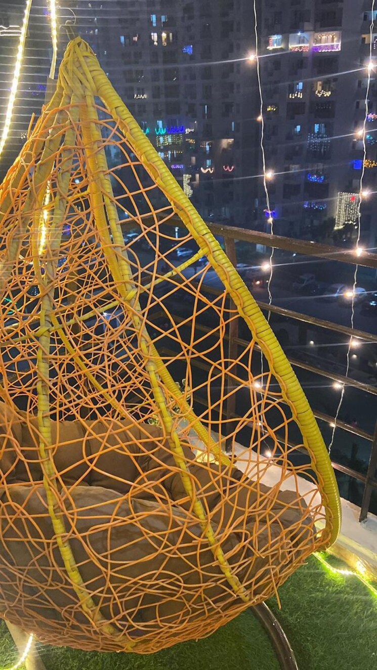 Balcony, express-zenith 3 Bedroom 915 Sq.Ft. Apartment In Sector 77 Noida 8890000