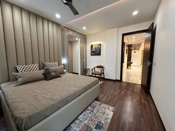 Bedroom in 4 BHK Builder Floor at Sector 9 – for Sale
