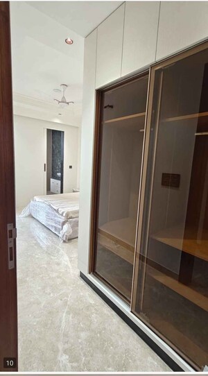 Building Lobby in 4 BHK Builder Floor at Sector 9 – for Sale