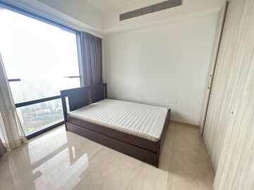 Bedroom in 4 BHK Apartment at Lodha Marquise, Worli – for Rent