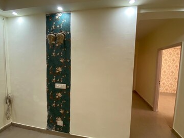 Room in 3 BHK Apartment at GPL Eden Heights, Sector 70 – for Rent