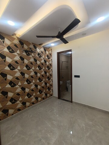 Bedroom in 3 BHK Builder Floor at Govindpuri – for Sale