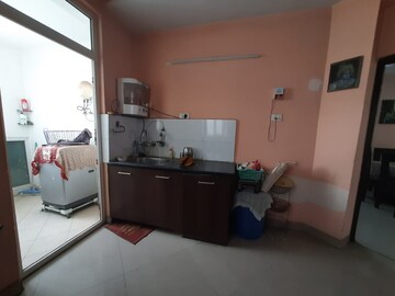 Kitchen in 4 BHK Apartment at Ramprastha Greens, Vaishali Sector 7 – for Rent