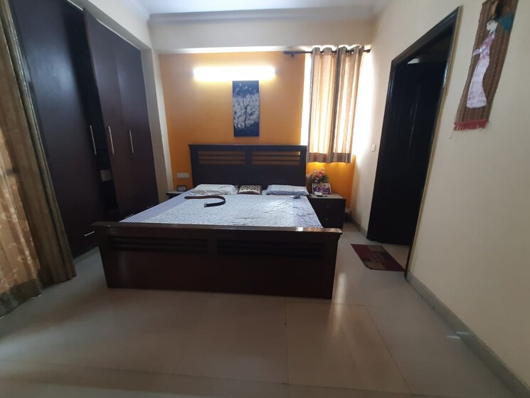 Bedroom, ramprastha-greens 4 Bedroom 2200 Sq.Ft. Apartment In Vaishali Sector 7 Ghaziabad 8890446