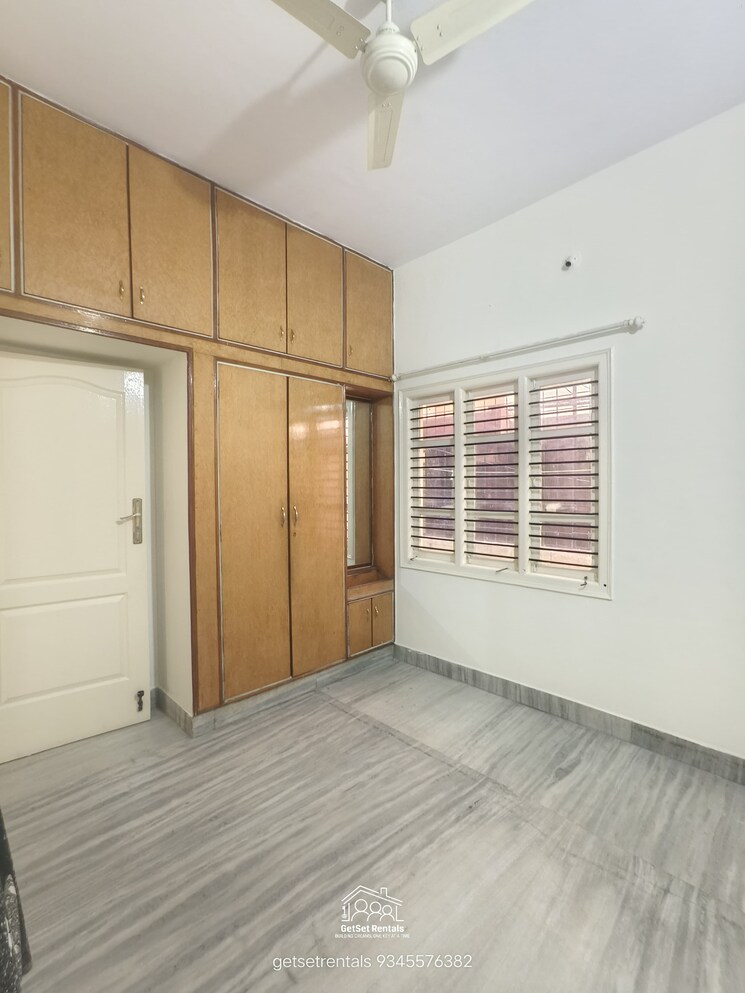 Room, hsr layout 2 Bedroom 1050 Sq.Ft. Builder Floor In Hsr Layout Bangalore 8890186