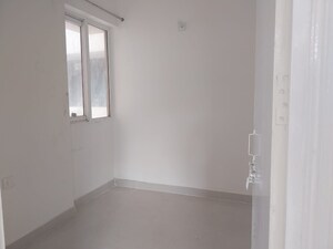 Room in 1 BHK Apartment at Signature Global Golf Greens, Sector 79 – for Sale