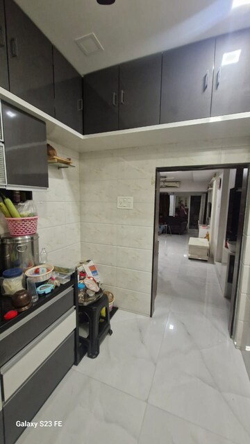 2 BHK Apartment For Rent in Vashi Sector 28