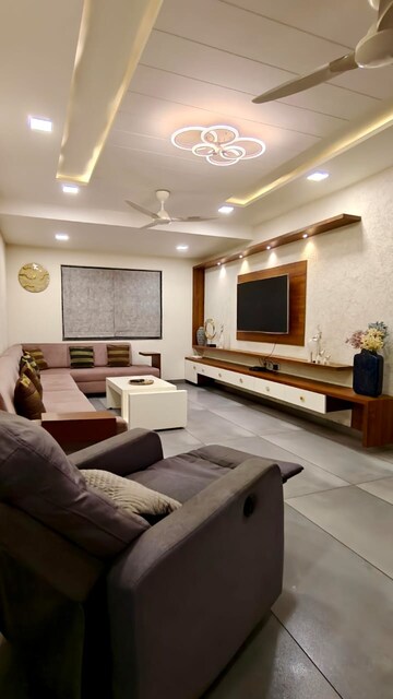2 BHK Apartment For Rent in Nava Naroda