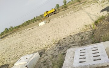 Plot For Sale in Nari Village