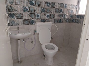 Bathroom in 2.5 BHK Apartment at Signature Global Golf Greens, Sector 79 – for Rent