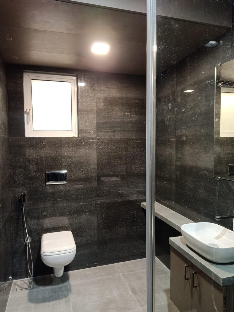 Bathroom, anchor-victorian 5 Bedroom 3800 Sq.Ft. Apartment In Parel Mumbai 8890243