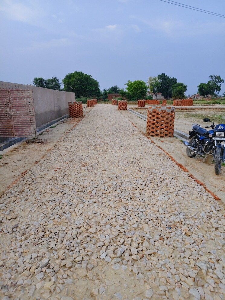 Exterior View, bakshi ka talab  1000 Sq.Ft. Plot In Bakshi Ka Talab Lucknow 8890261