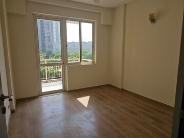 2 BHK Apartment For Rent in M3M Woodshire, Sector 107