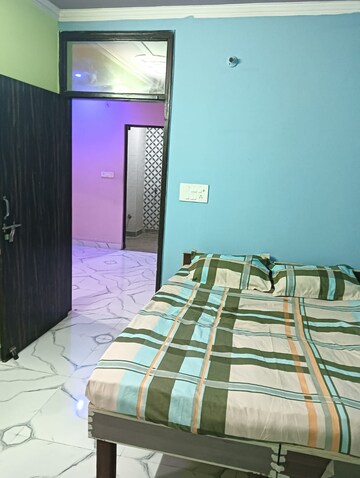 Bedroom in 1 BHK Builder Floor at Dwarka Mor – for Rent