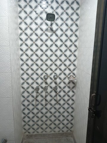 Bathroom in 1 BHK Builder Floor at Dwarka Mor – for Rent