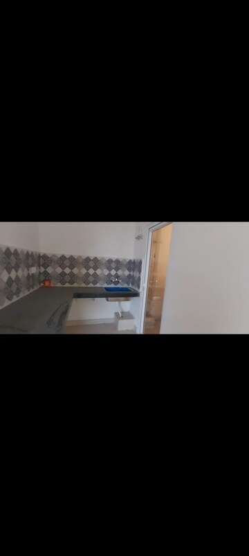 2.5 BHK Apartment For Rent in Signature Global Golf Greens, Sector 79