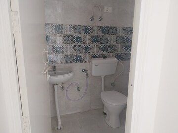 Bathroom in 2.5 BHK Apartment at Signature Global Golf Greens, Sector 79 – for Rent