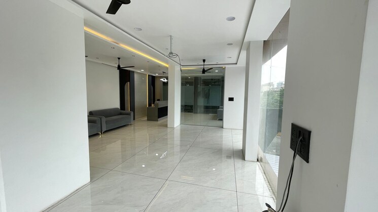undefined, sai-aashish-khadakpada Commercial Office Space 2500 Sq.Ft. In Khadakpada Thane 8890281
