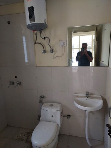 Bathroom in 2 BHK Apartment at Pyramid Heights, Sector 85 – for Rent