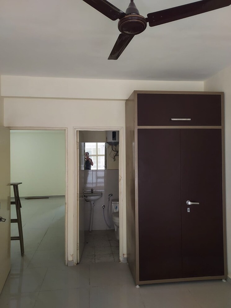 Room, pyramid-heights 2 Bedroom 680 Sq.Ft. Apartment In Sector 85 Gurgaon 8890310