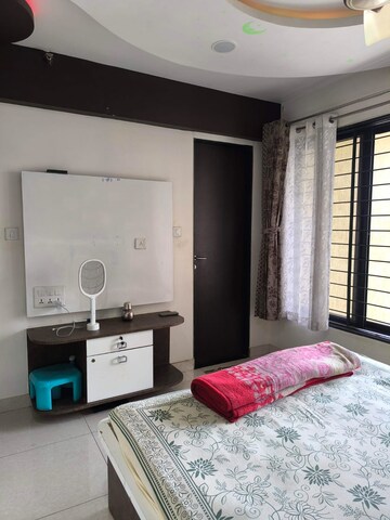 Bedroom in 2.5 BHK Apartment at Sargam CHS Nanded, Sinhagad Road – for Rent