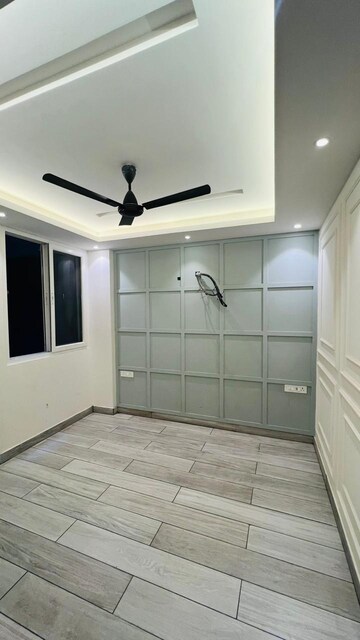 Bathroom in 4 BHK Builder Floor at SS Mayfield Gardens, Sector 51 – for Sale