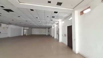 Floor Plan in  Showroom at Bhatagaon – for Rent