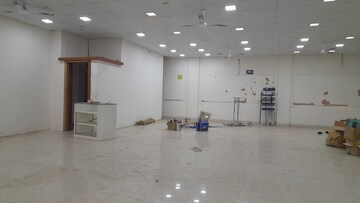 Team Area in  Showroom at Bhatagaon – for Rent